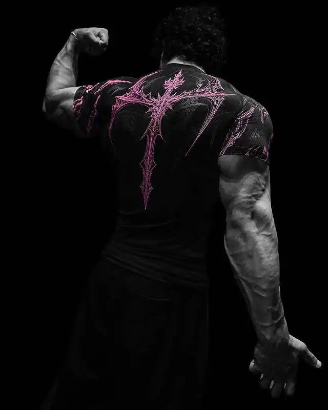 Herren GYM T-Shirt – Dunkler Gothic Print, Muskelshirt, Hoch elastisch & Schnell trocknend