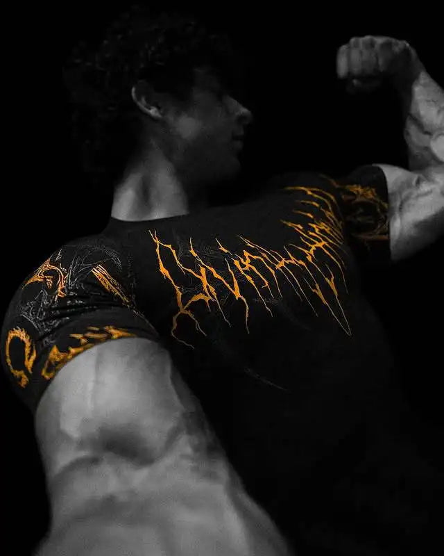 Herren GYM T-Shirt – Dunkler Gothic Print, Muskelshirt, Hoch elastisch & Schnell trocknend